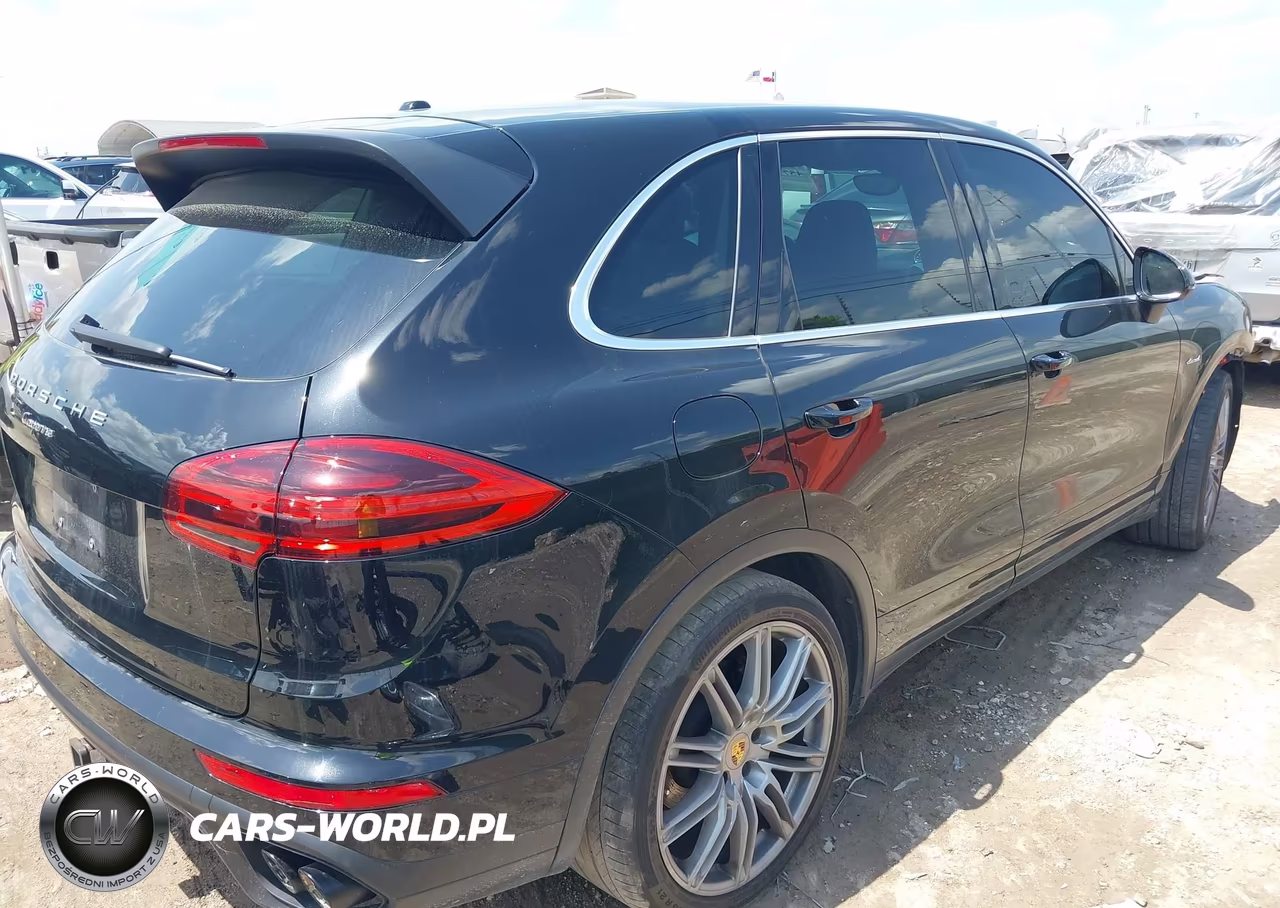 2015 Porsche Cayenne Diesel VIN:WP1AF2A25FLA42197 - 4