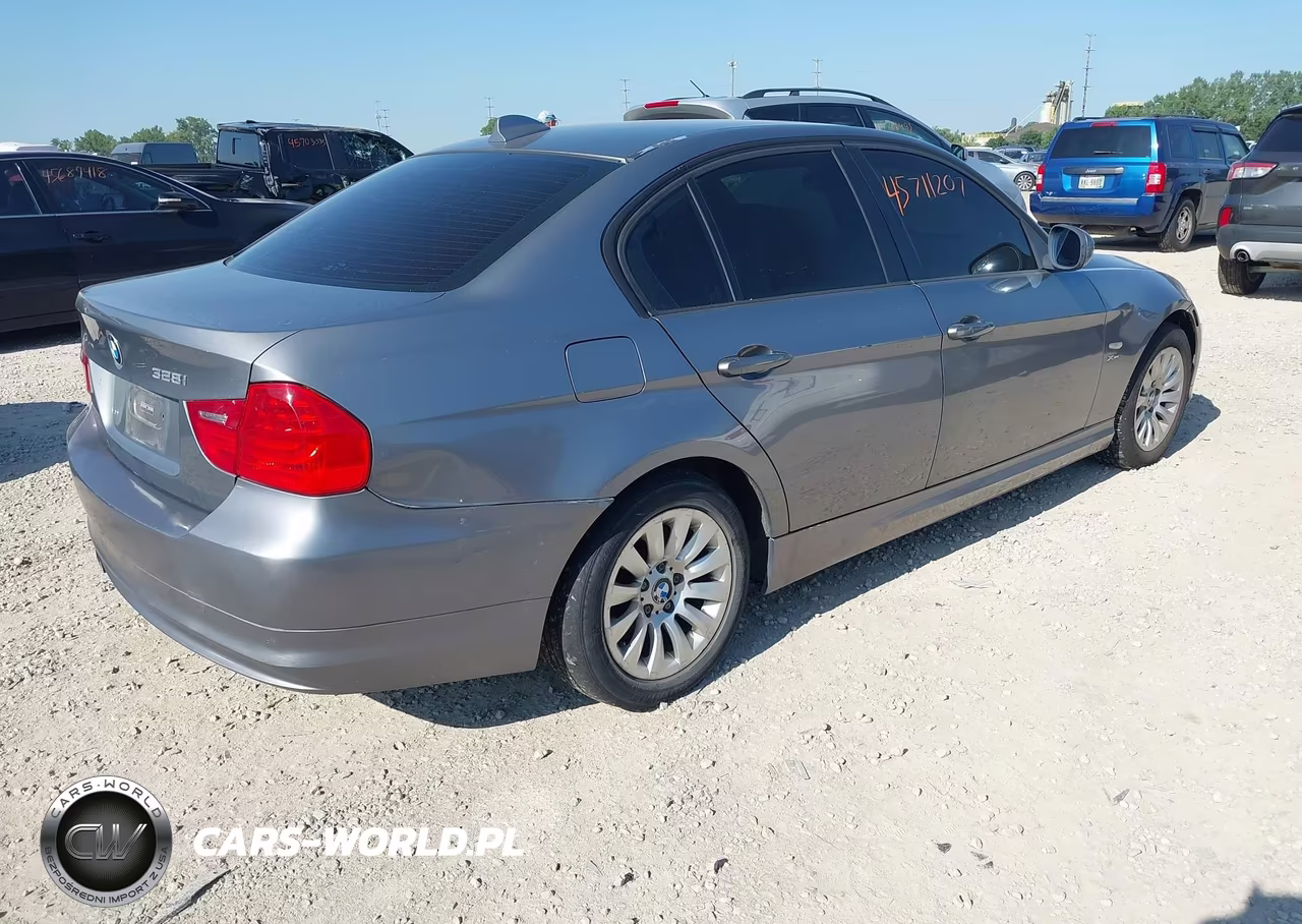 2009 BMW 328I xDrive VIN:WBAPK535X9A509594 - 4