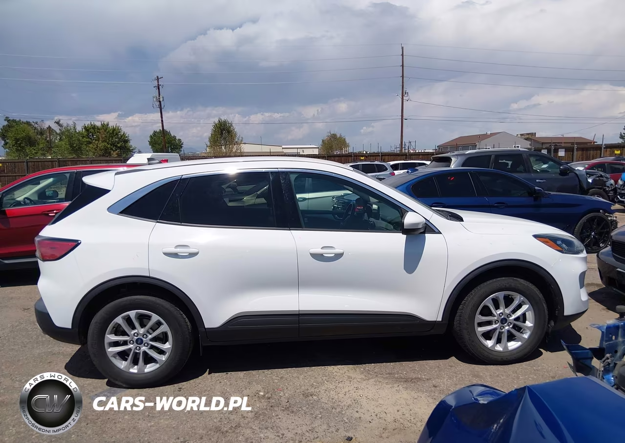 2020 Ford Escape Se VIN:1FMCU9G66LUB82117 - 13