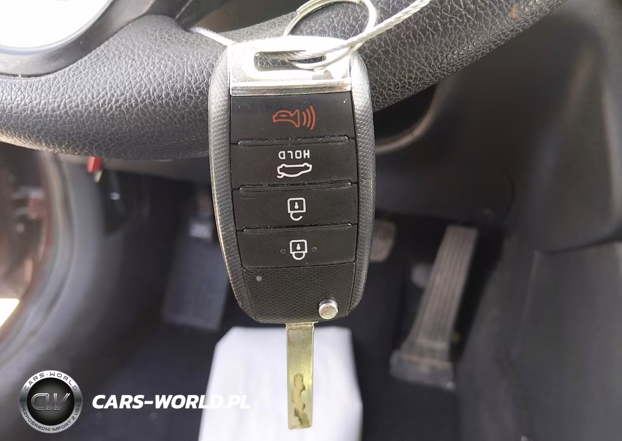 2017 Kia Optima Lx VIN:5XXGT4L38HG155019 - 11