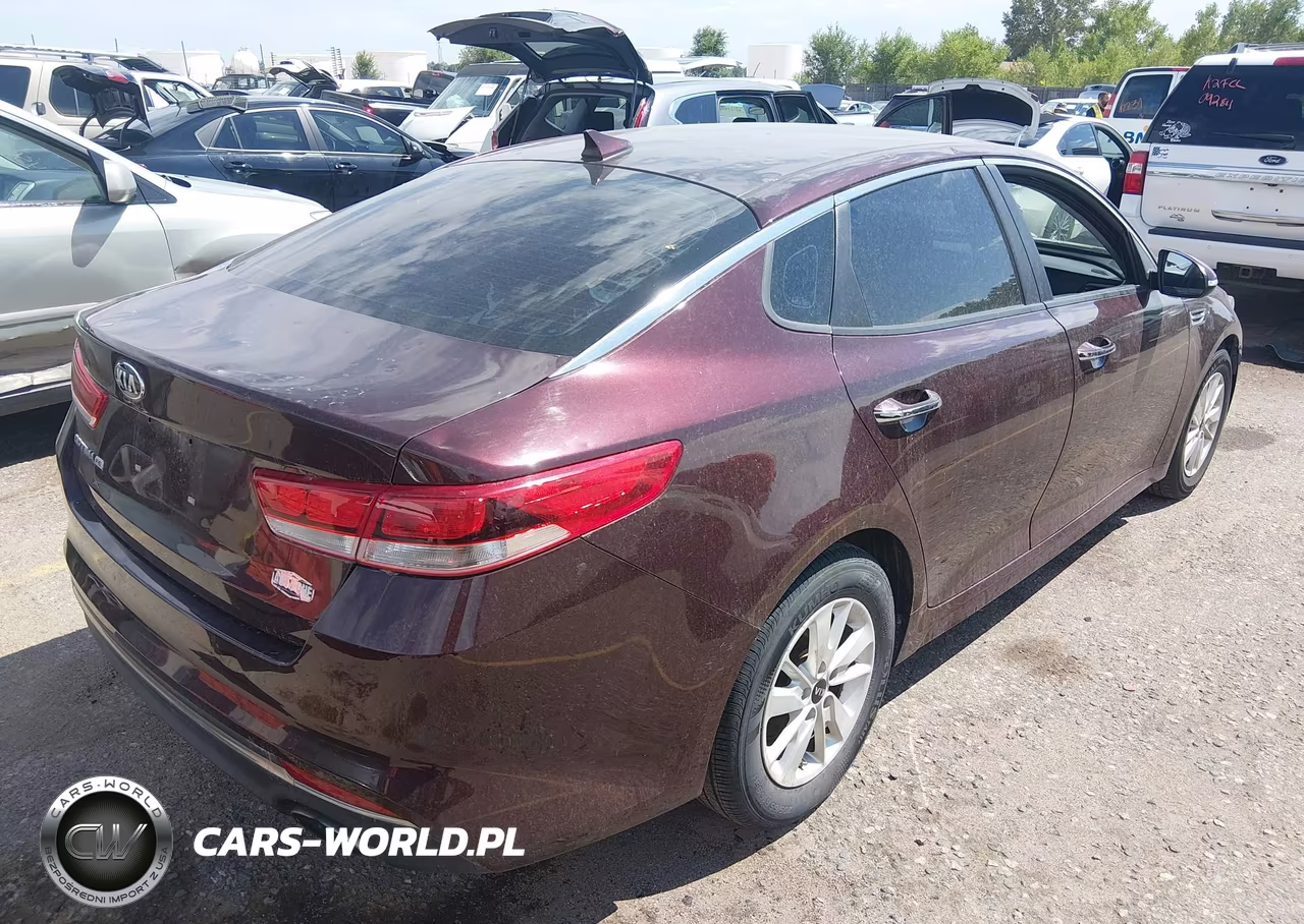 2017 Kia Optima Lx VIN:5XXGT4L38HG155019 - 4