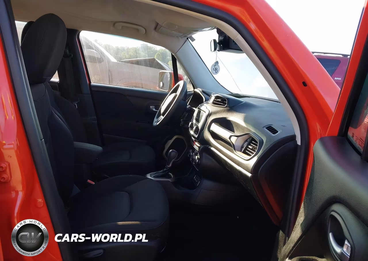 2015 Jeep Renegade Sport VIN:ZACCJAAT7FPC32493 - 5