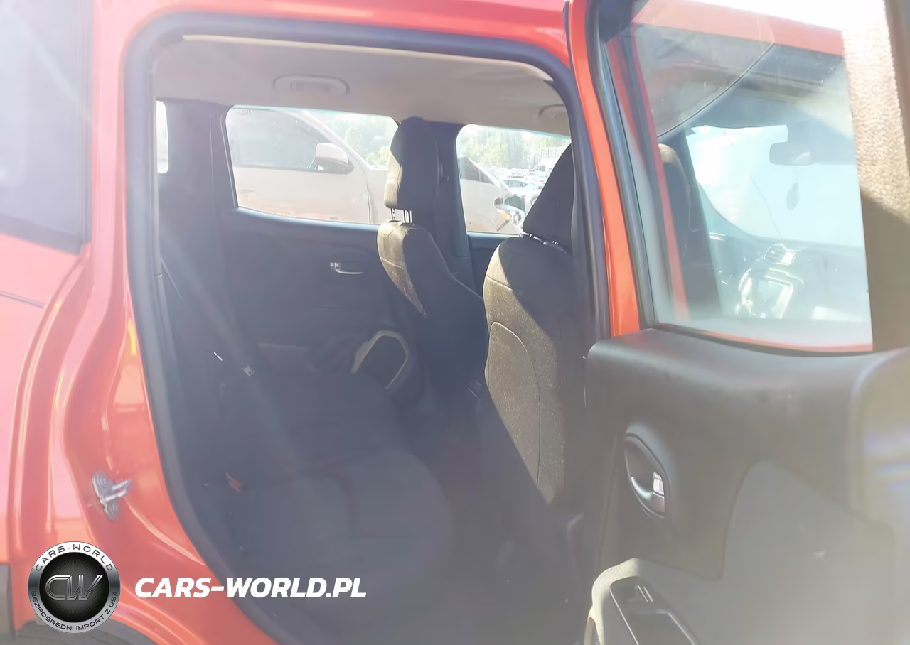 2015 Jeep Renegade Sport VIN:ZACCJAAT7FPC32493 - 8