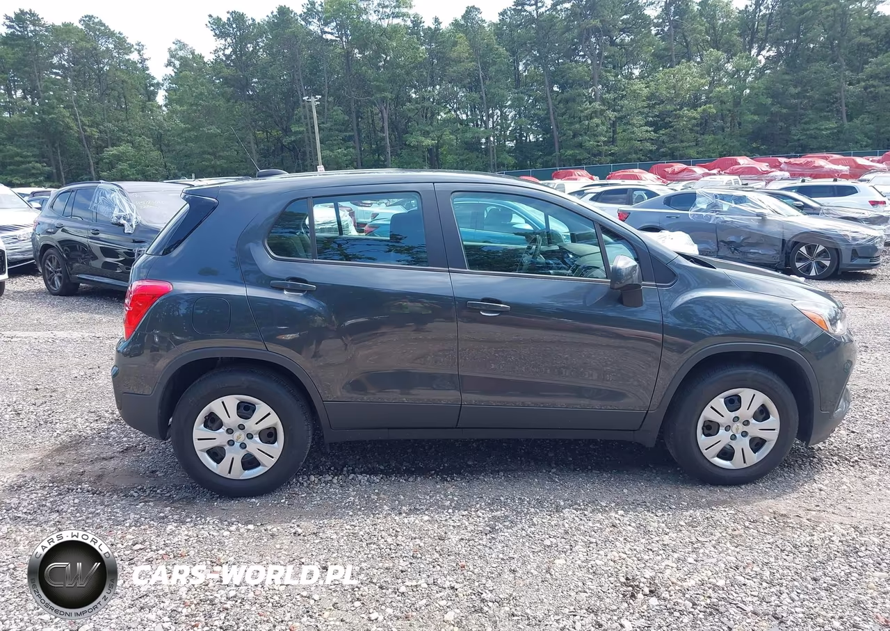 2019 Chevrolet Trax Ls VIN:3GNCJKSB2KL166604 - 14