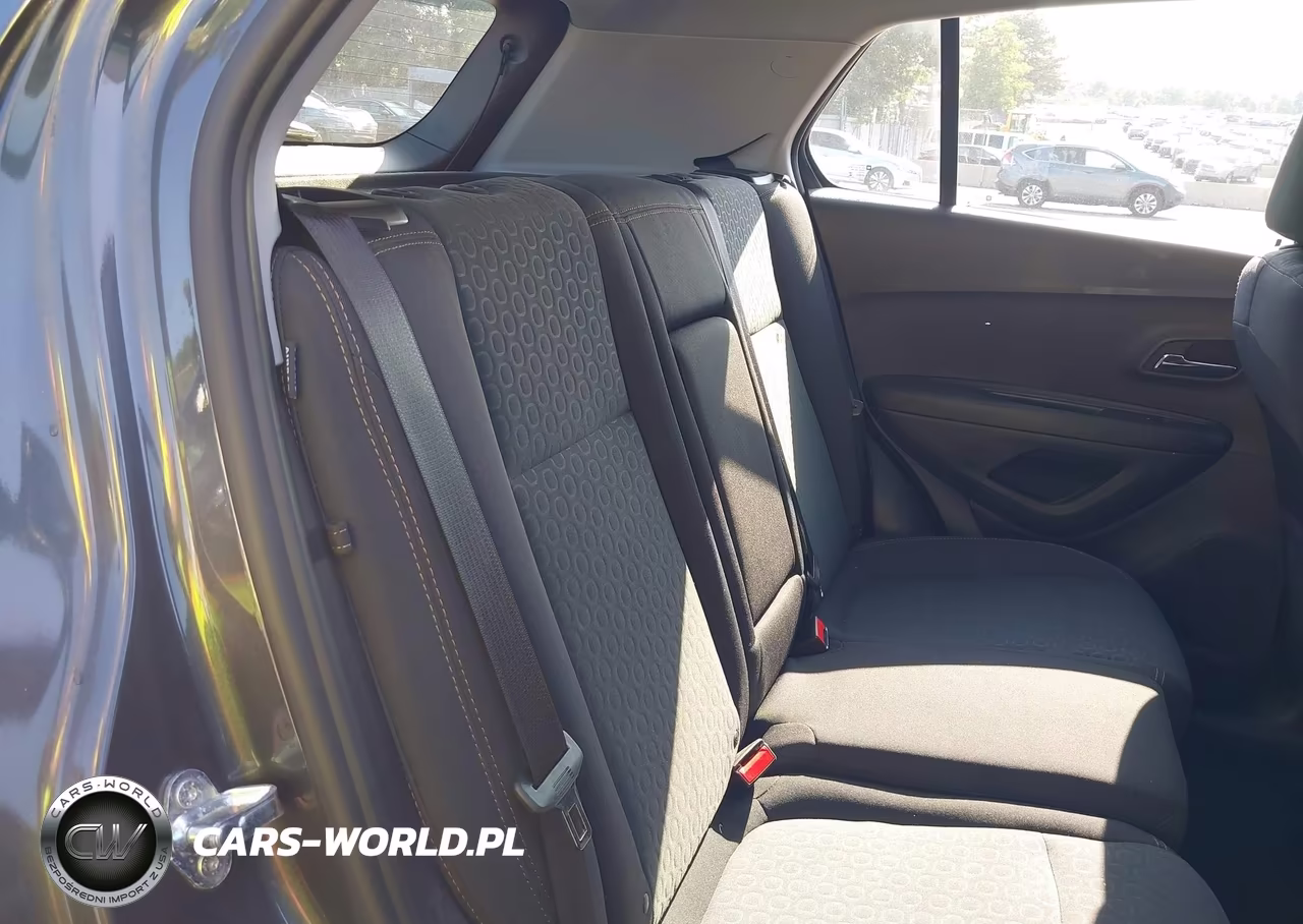 2019 Chevrolet Trax Ls VIN:3GNCJKSB2KL166604 - 8