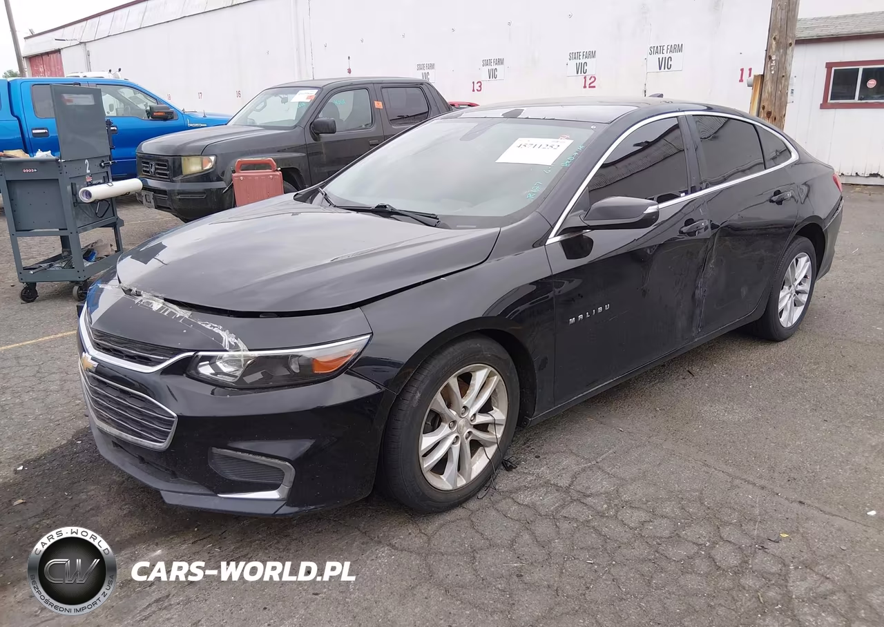2018 Chevrolet Malibu Lt VIN:1G1ZD5ST8JF138084 - 2
