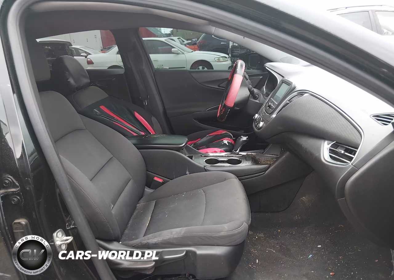 2018 Chevrolet Malibu Lt VIN:1G1ZD5ST8JF138084 - 5