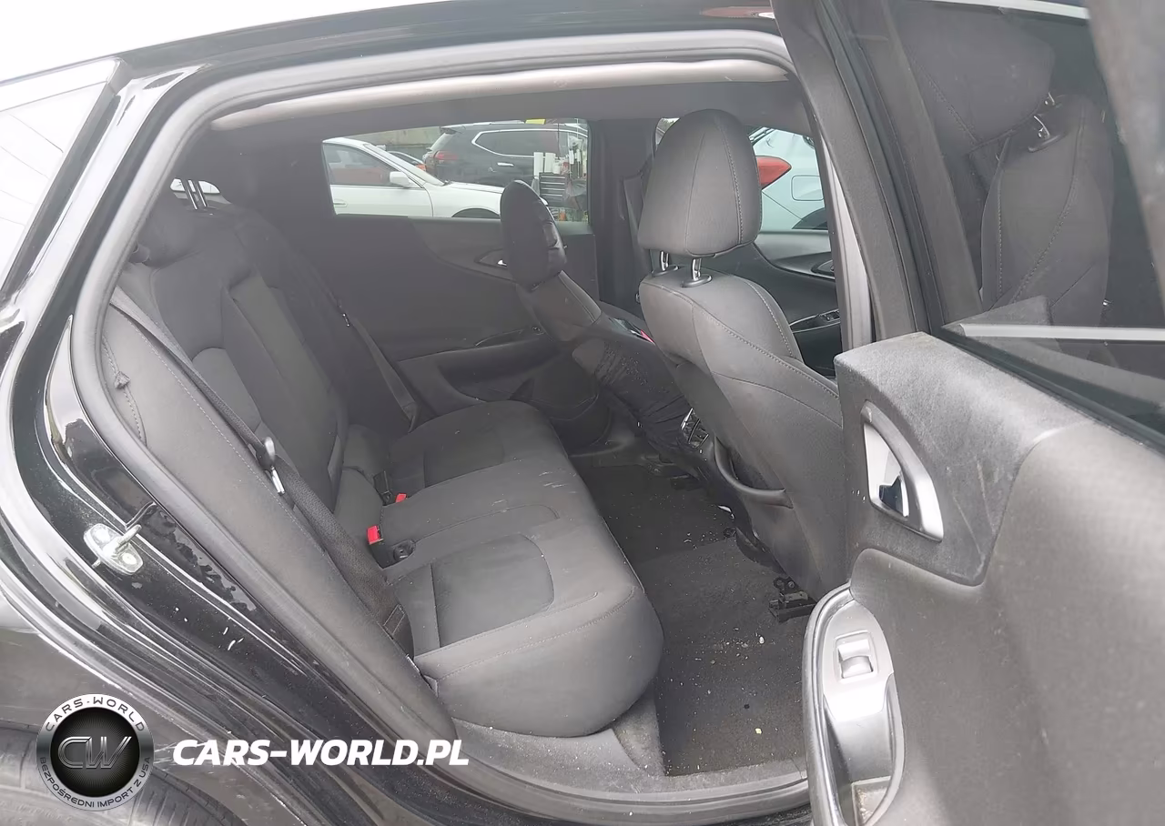 2018 Chevrolet Malibu Lt VIN:1G1ZD5ST8JF138084 - 8