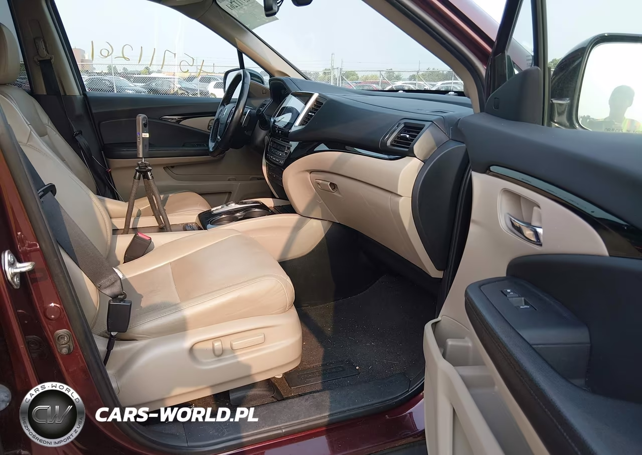 2016 Honda Pilot Elite VIN:5FNYF6H06GB036991 - 5