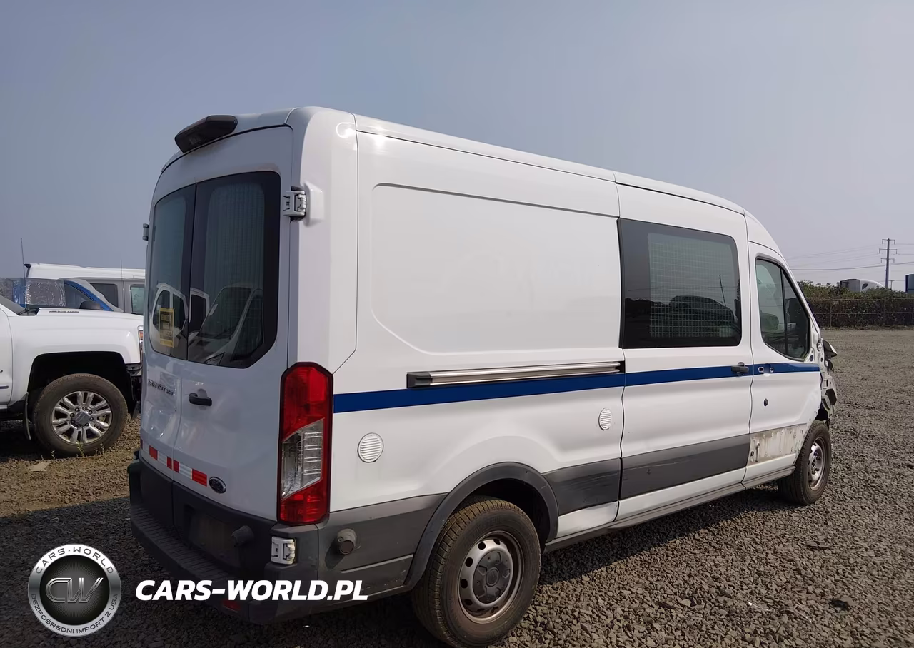 2018 Ford Transit-350 VIN:1FTBW2CM5JKB35837 - 4