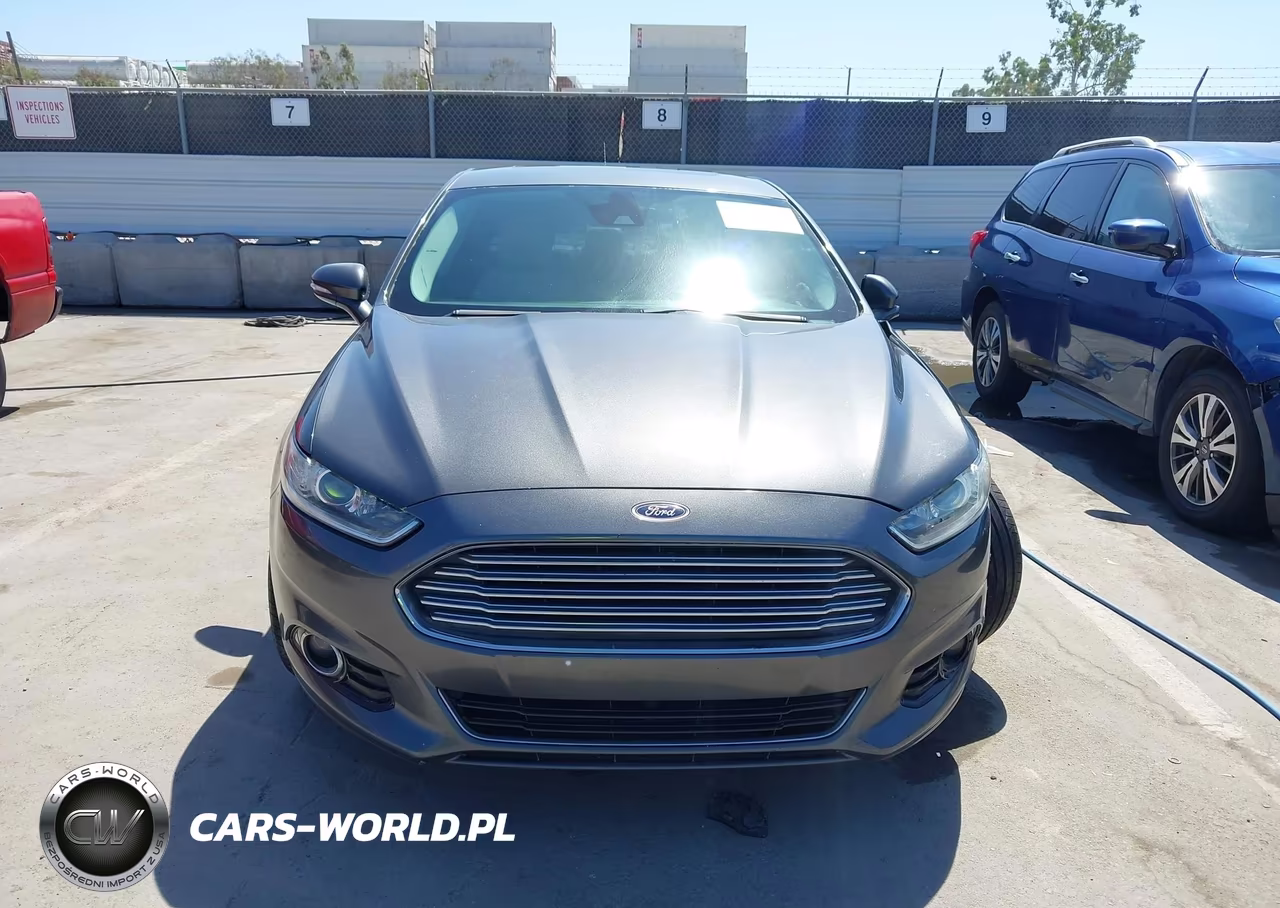 2016 Ford Fusion Energi Titanium VIN:3FA6P0SU4GR235913 - 12