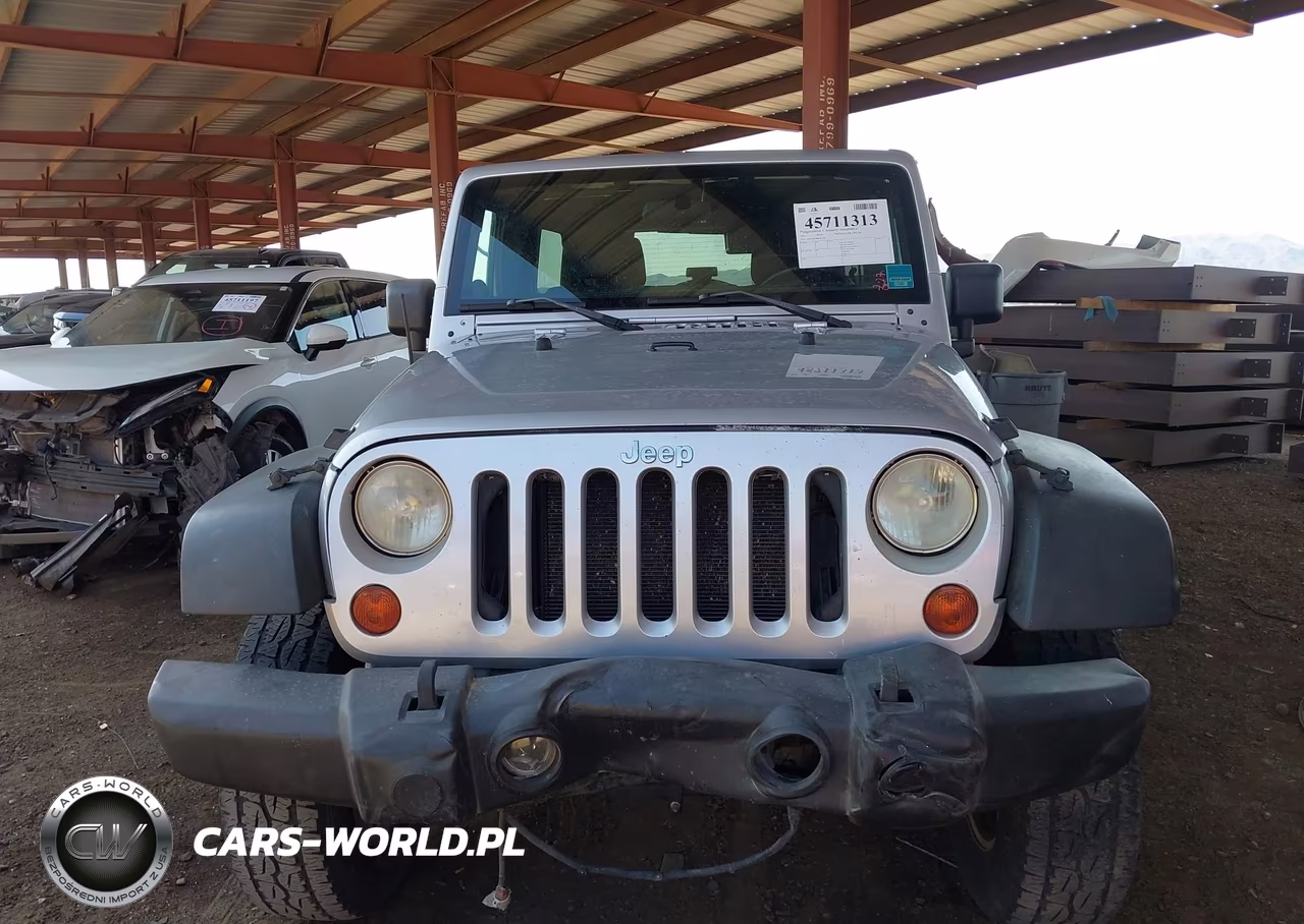 2011 Jeep Wrangler Unlimited Sport VIN:1J4BA3H14BL617160 - 11