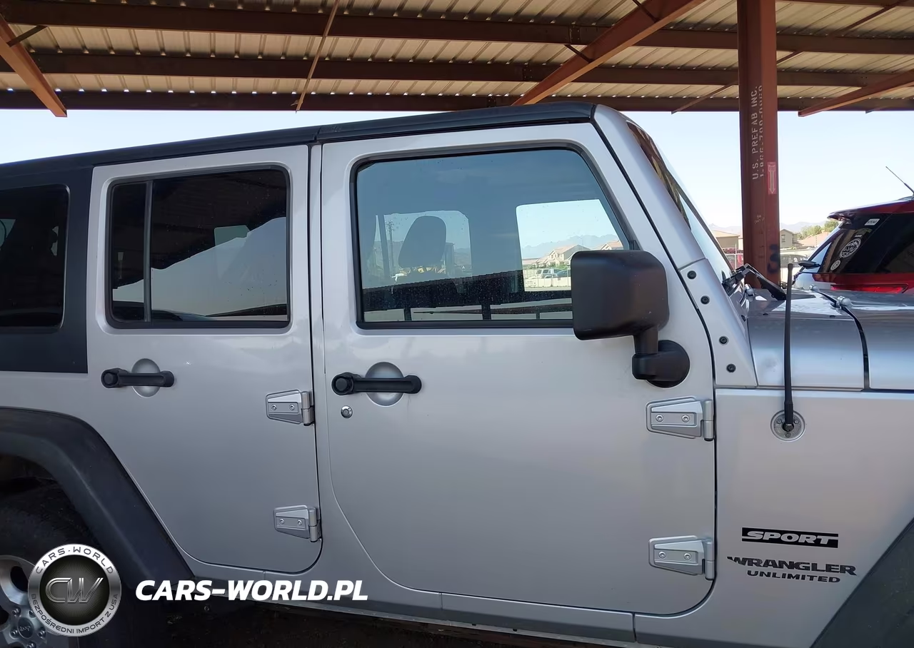 2011 Jeep Wrangler Unlimited Sport VIN:1J4BA3H14BL617160 - 12