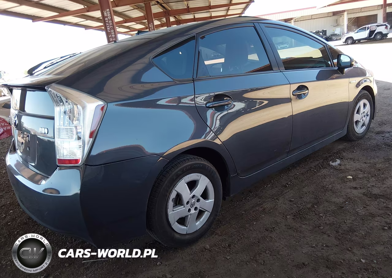 2010 Toyota Prius Iii VIN:JTDKN3DU8A5193947 - 4