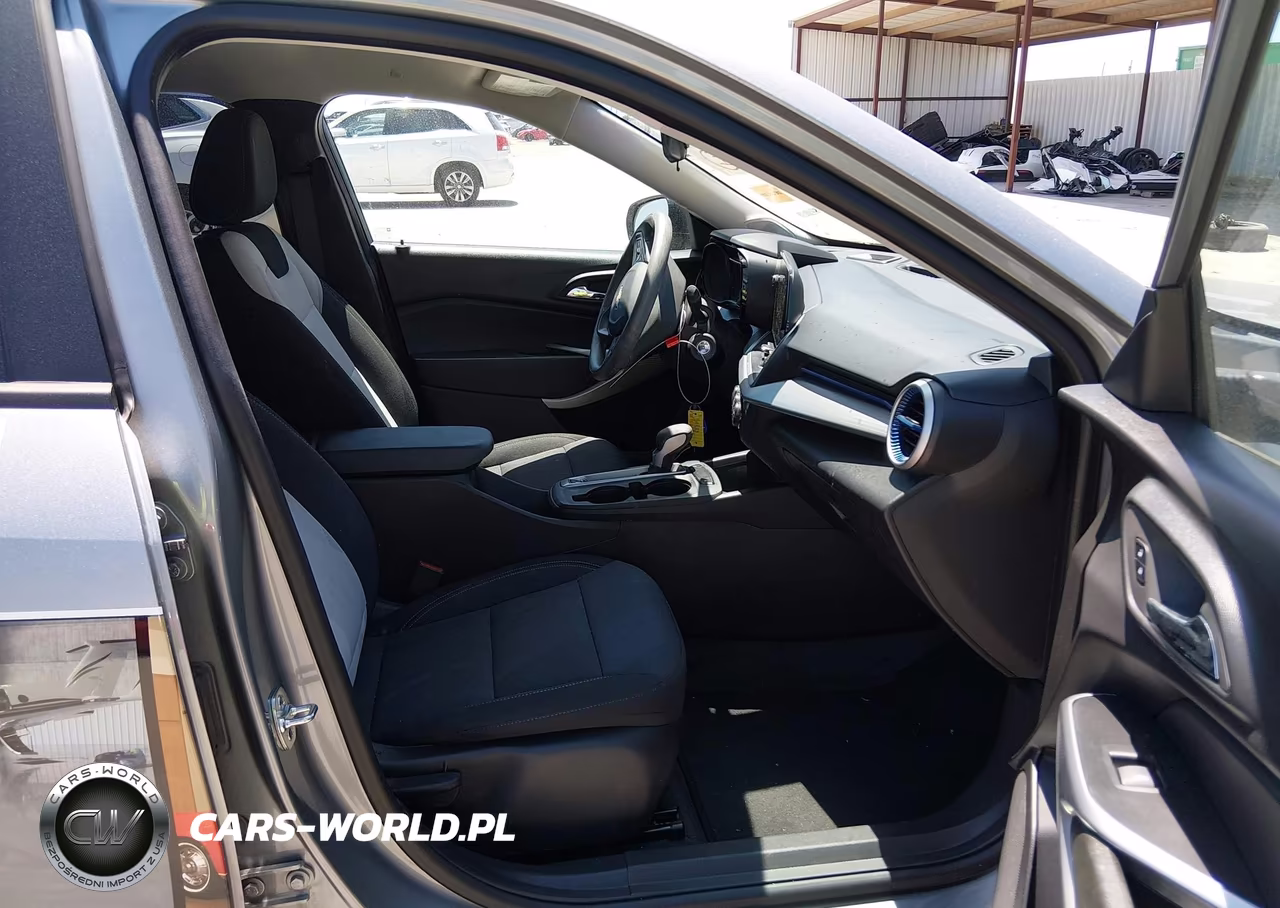 2026 Chevrolet Trax Fwd Ls VIN:KL77LFEP4TC030326 - 5