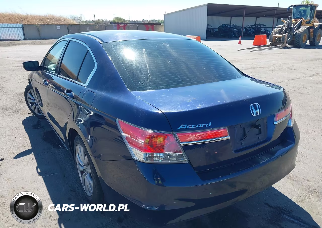 2011 Honda Accord 2.4 Ex VIN:1HGCP2F75BA136843 - 3