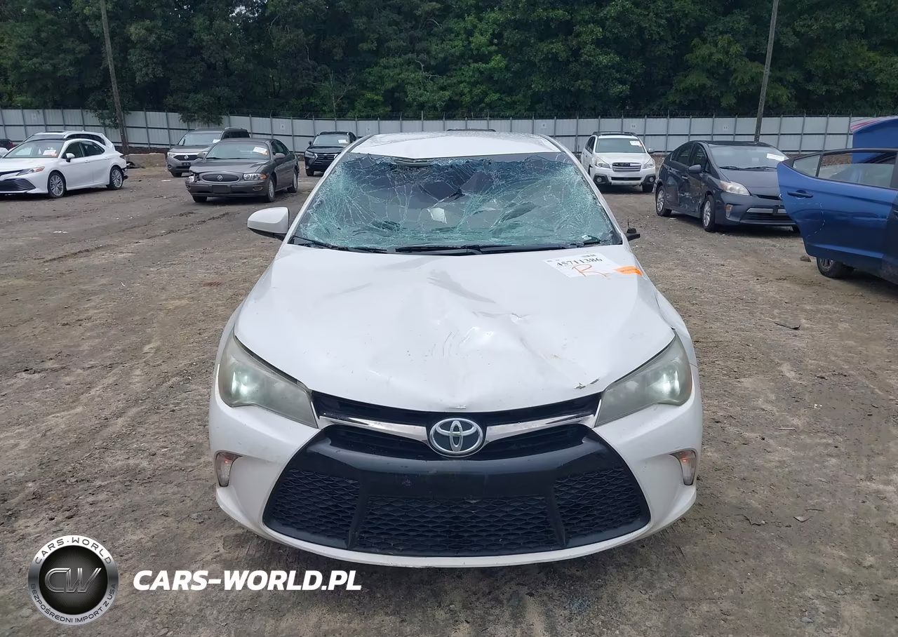 2015 Toyota Camry Se VIN:4T1BF1FK1FU069945 - 12
