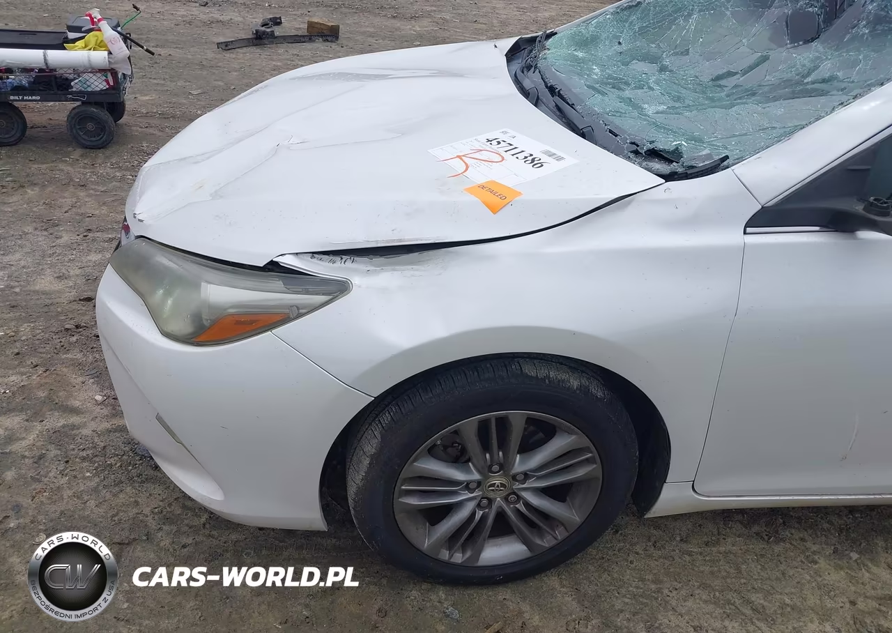 2015 Toyota Camry Se VIN:4T1BF1FK1FU069945 - 18