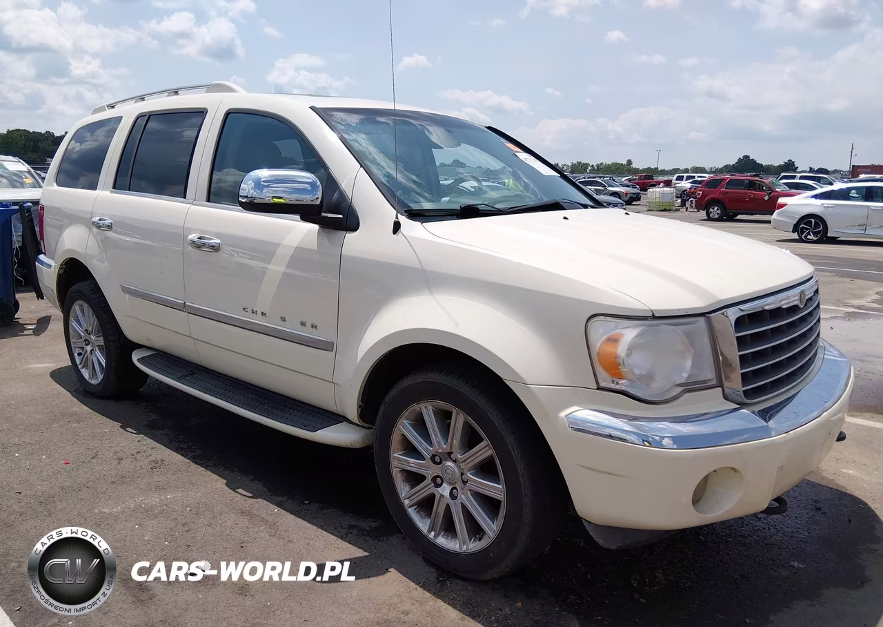 2008 Chrysler Aspen Limited – zdjęcie 1 z 11