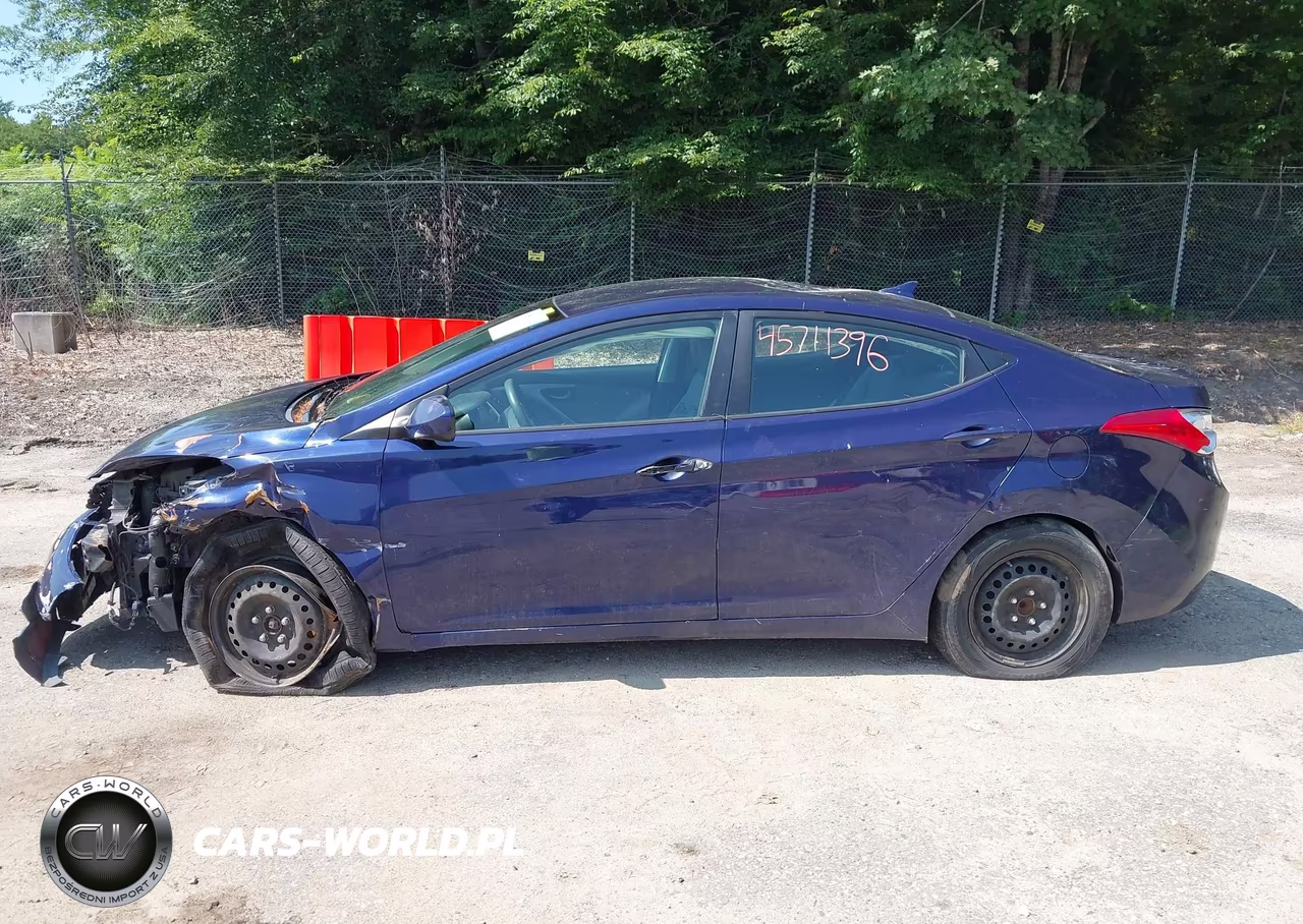 2013 Hyundai Elantra Gls VIN:5NPDH4AEXDH182990 - 12