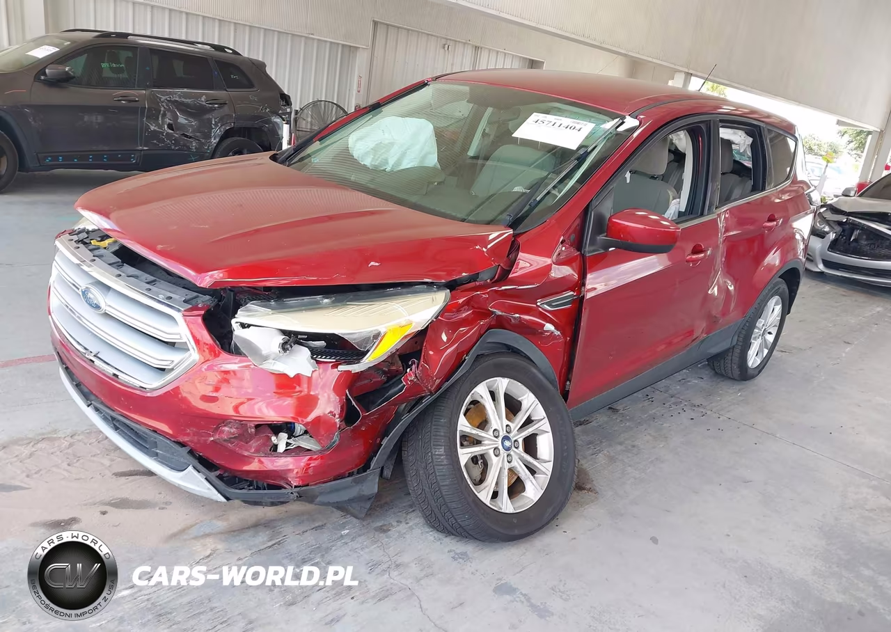 2017 Ford Escape Se VIN:1FMCU9GD9HUB64880 - 2