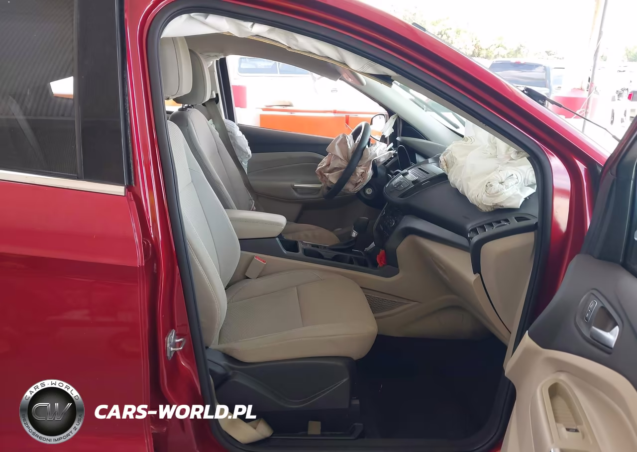 2017 Ford Escape Se VIN:1FMCU9GD9HUB64880 - 5