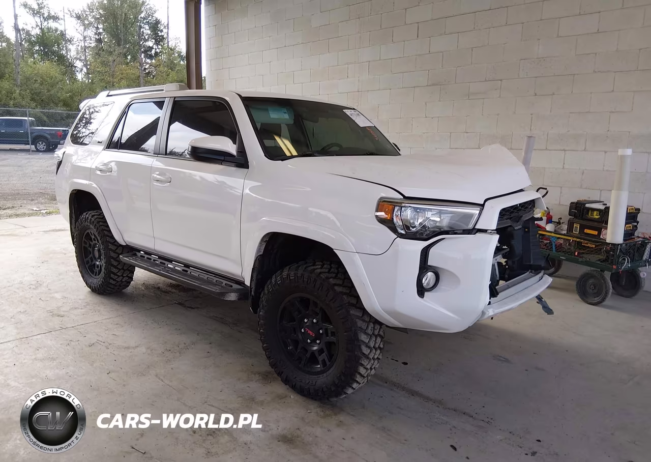 2018 Toyota 4Runner Sr5