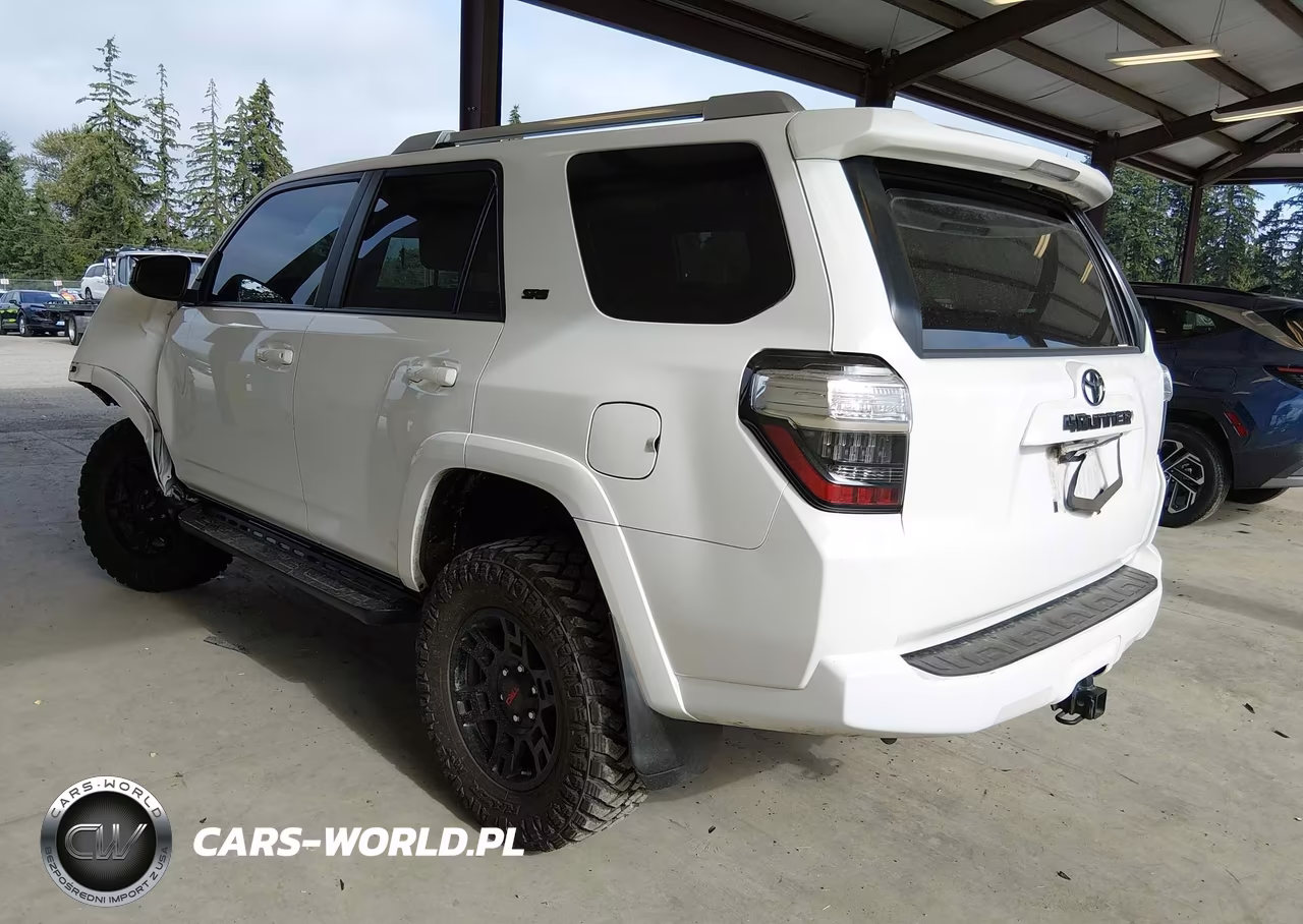 2018 Toyota 4Runner Sr5 VIN:JTEBU5JR7J5584064 - 3