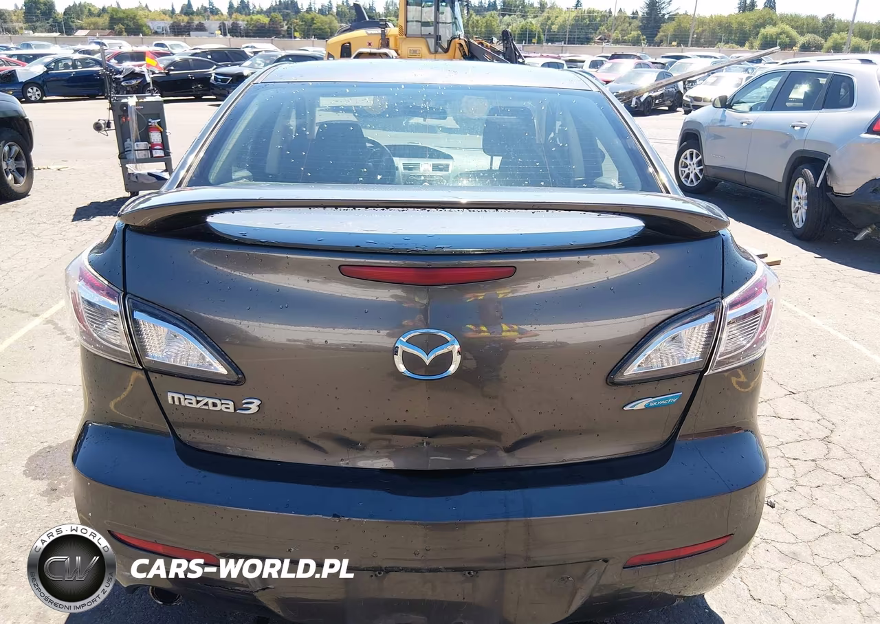 2012 Mazda Mazda3 I Touring VIN:JM1BL1V8XC1568372 - 16