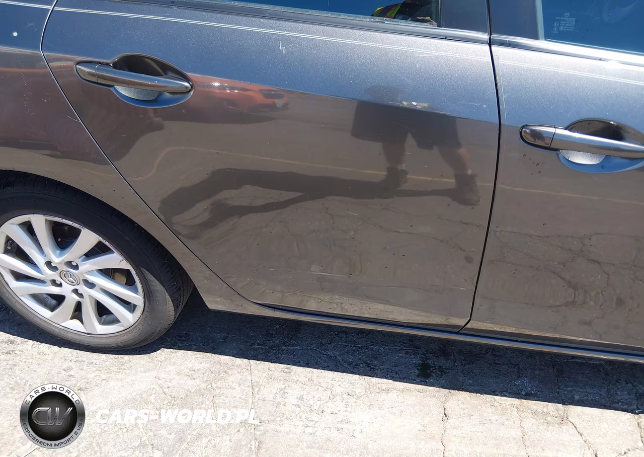 2012 Mazda Mazda3 I Touring VIN:JM1BL1V8XC1568372 - 17