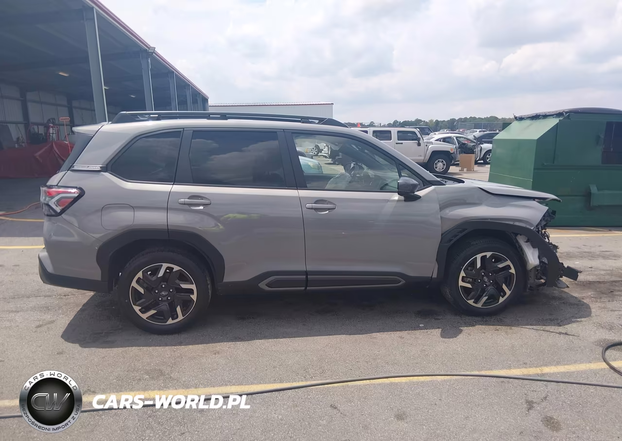 2025 Subaru Forester Limited VIN:JF2SLDRC9SH532454 - 13