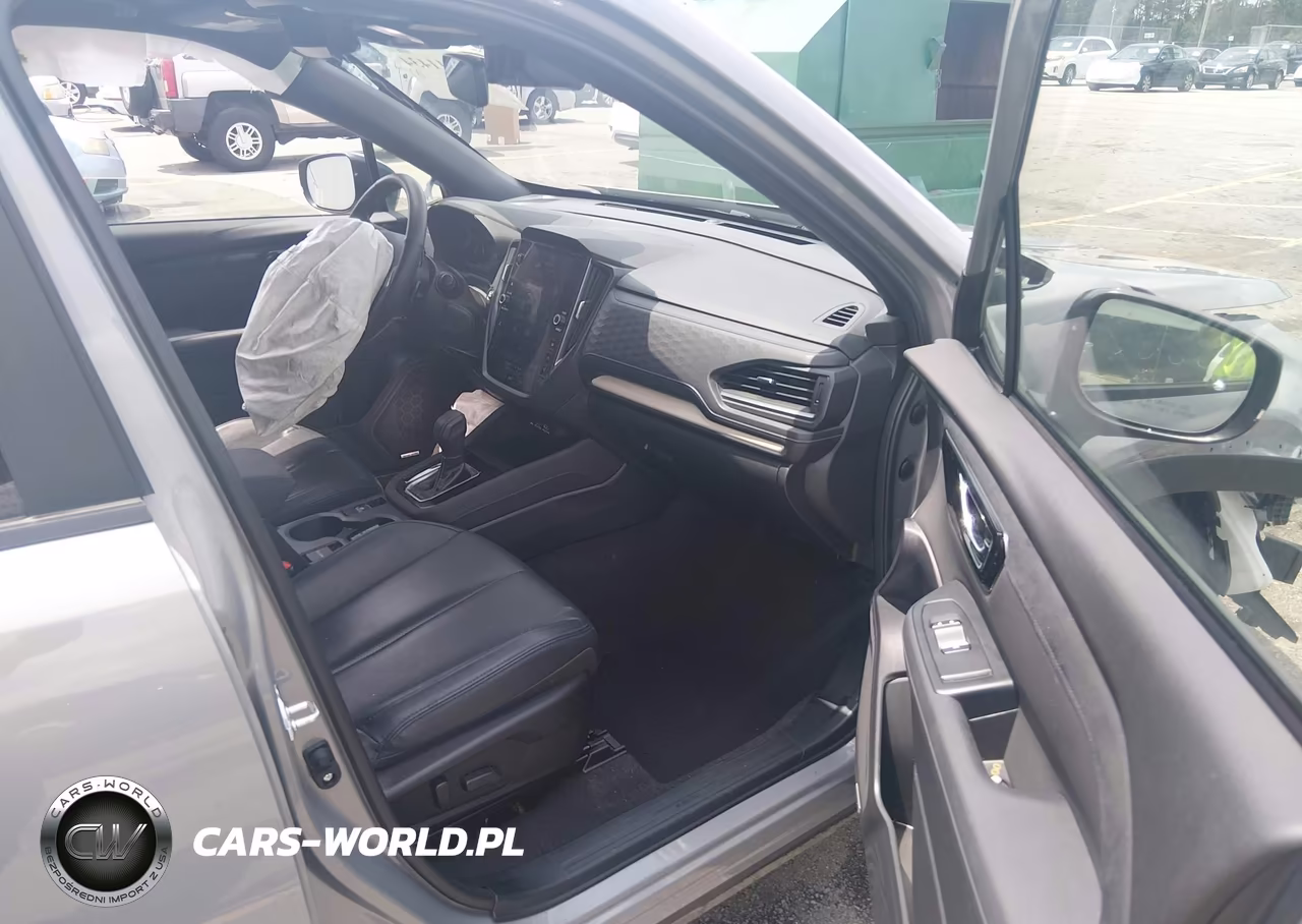 2025 Subaru Forester Limited VIN:JF2SLDRC9SH532454 - 5