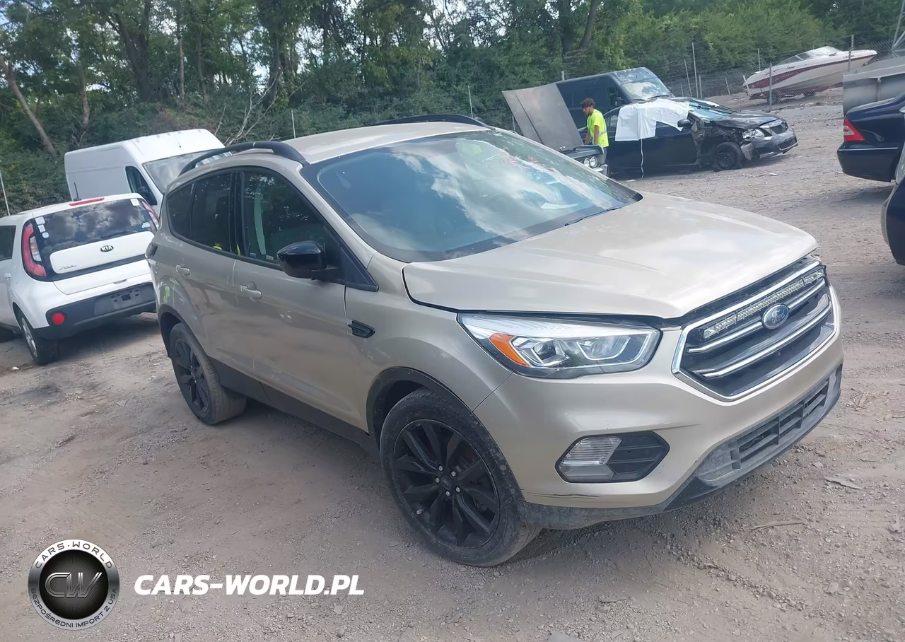 2018 Ford Escape Se VIN:1FMCU9GD3JUD27609 - 1