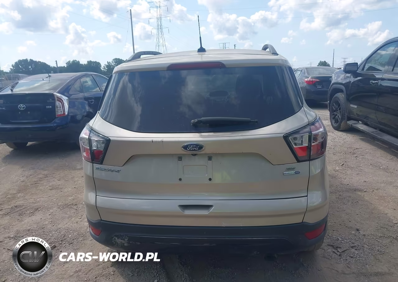 2018 Ford Escape Se VIN:1FMCU9GD3JUD27609 - 16