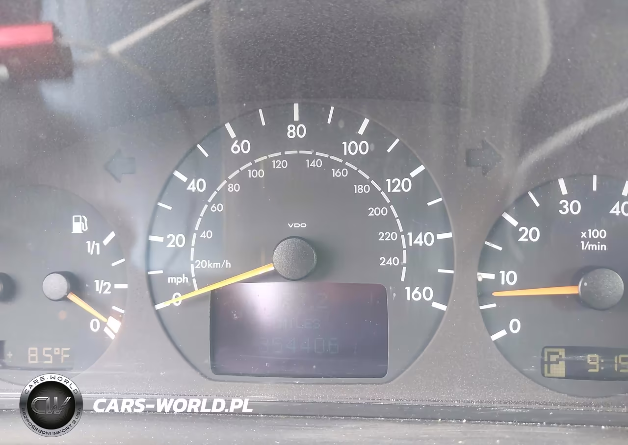 2002 Mercedes-Benz E 320 Special Edition VIN:WDBJF65J02B491229 - 7