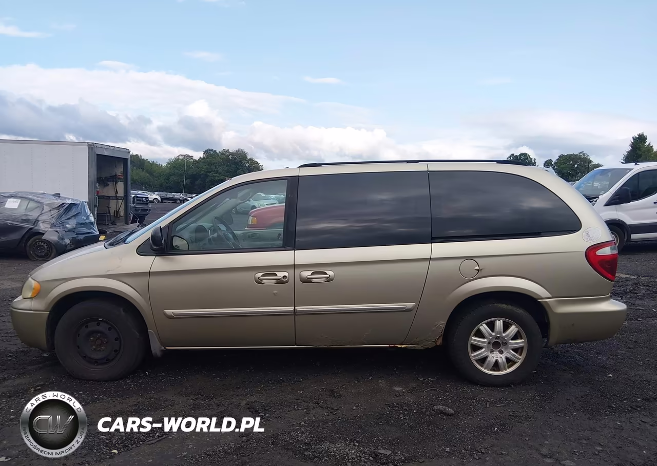 2006 Chrysler Town & Country Touring VIN:2A4GP54L56R886935 - 6