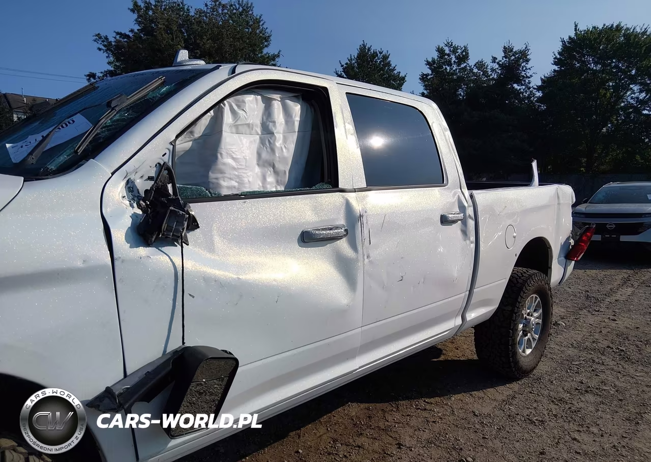 2016 Ram 2500 Big Horn VIN:3C6UR5DL7GG118472 - 6