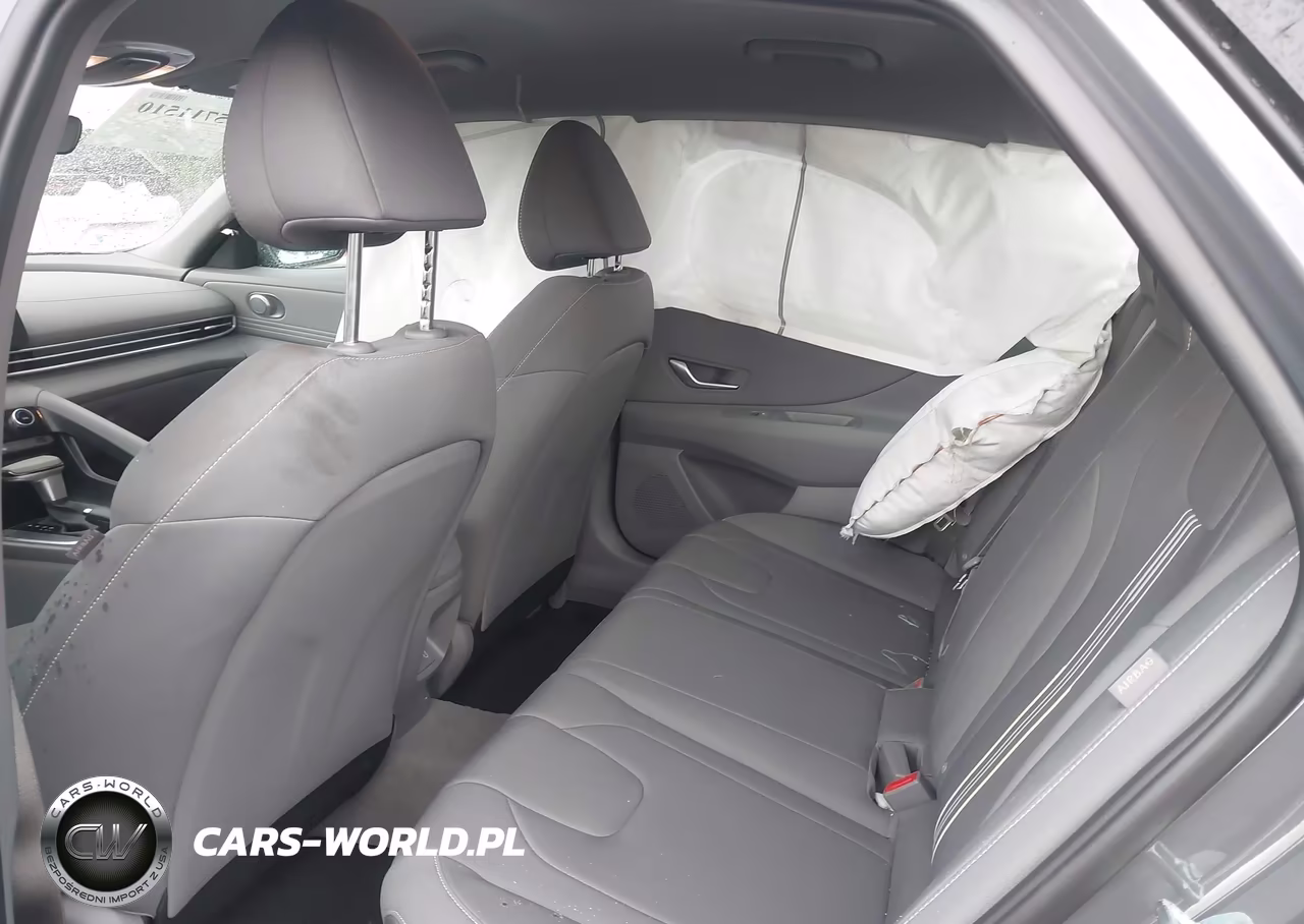 2026 Hyundai Elantra Sel Sport VIN:KMHLM4DG5TU136312 - 8