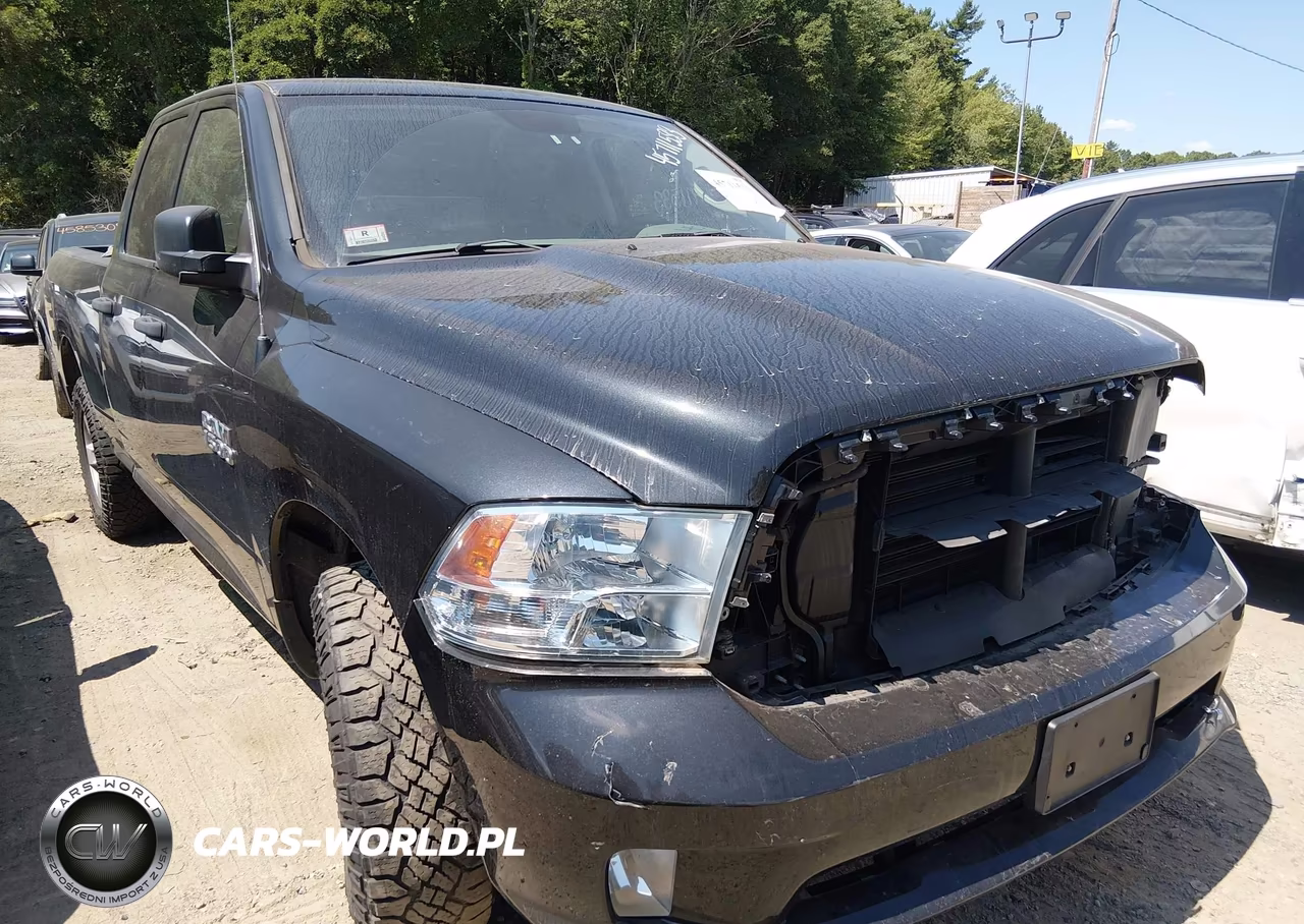 2018 Ram 1500 Express 4X4 6'4 Box – zdjęcie 1 z 16
