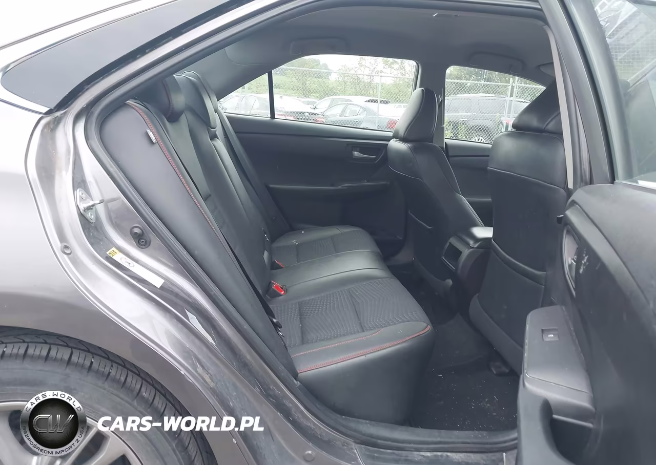 2015 Toyota Camry Se VIN:4T1BF1FK1FU927124 - 8