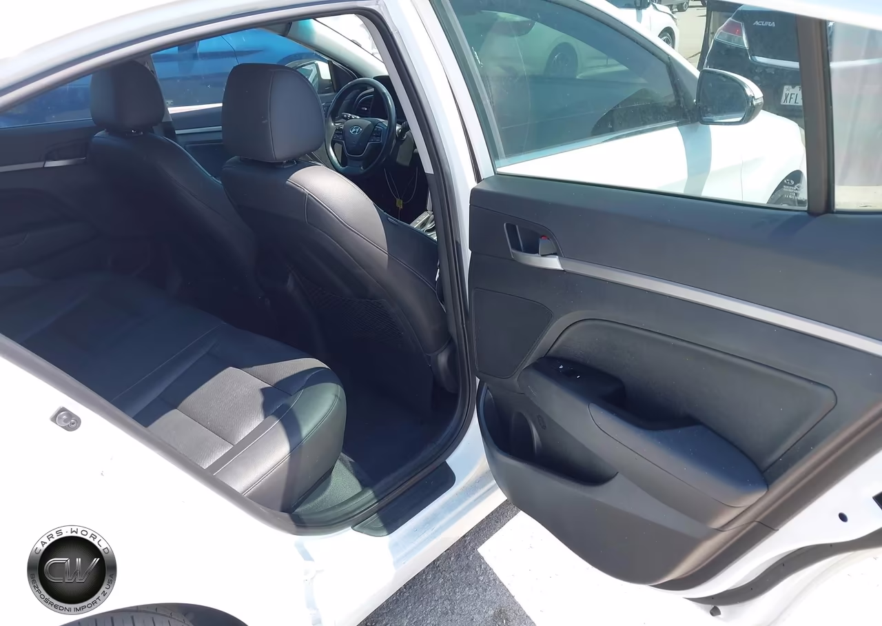 2017 Hyundai Elantra Limited VIN:5NPD84LF0HH027540 - 8