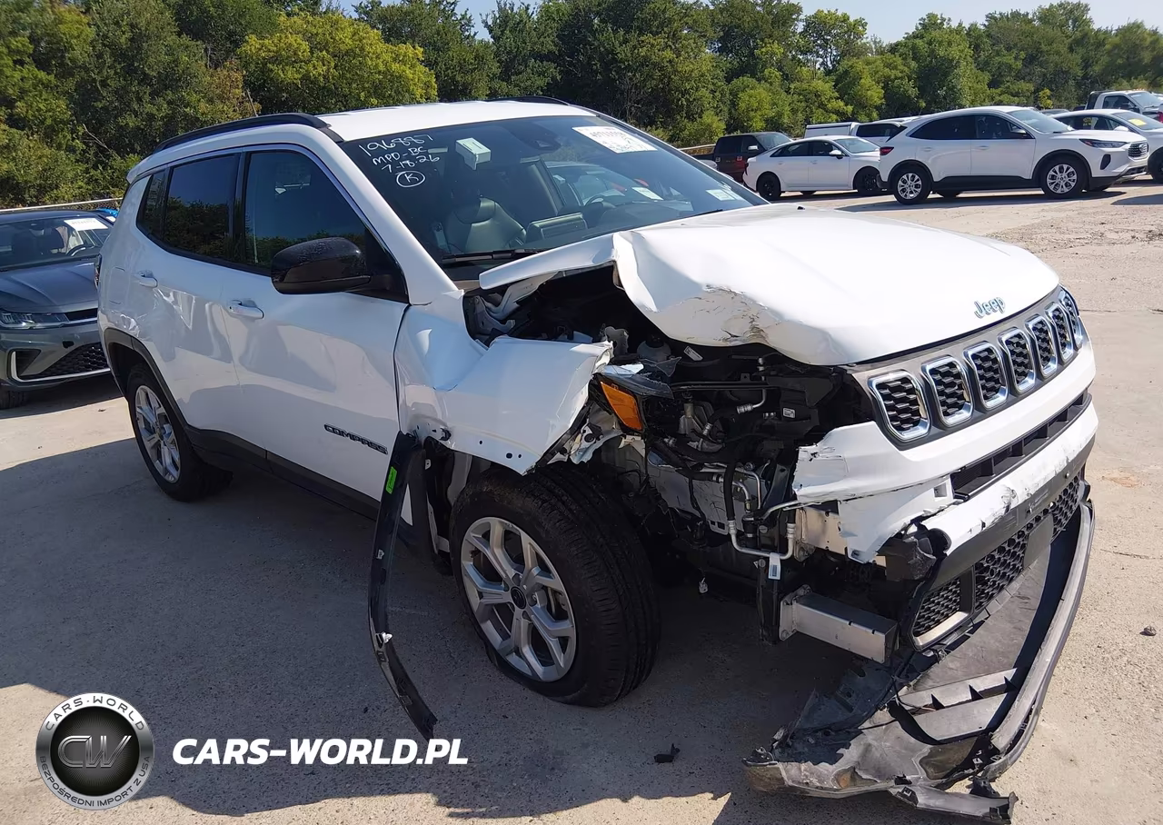 2025 Jeep Compass Latitude 4X4 – zdjęcie 1 z 16