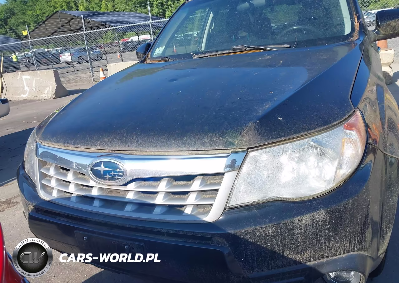2012 Subaru Forester 2.5X Limited VIN:JF2SHAEC2CH401194 - 6