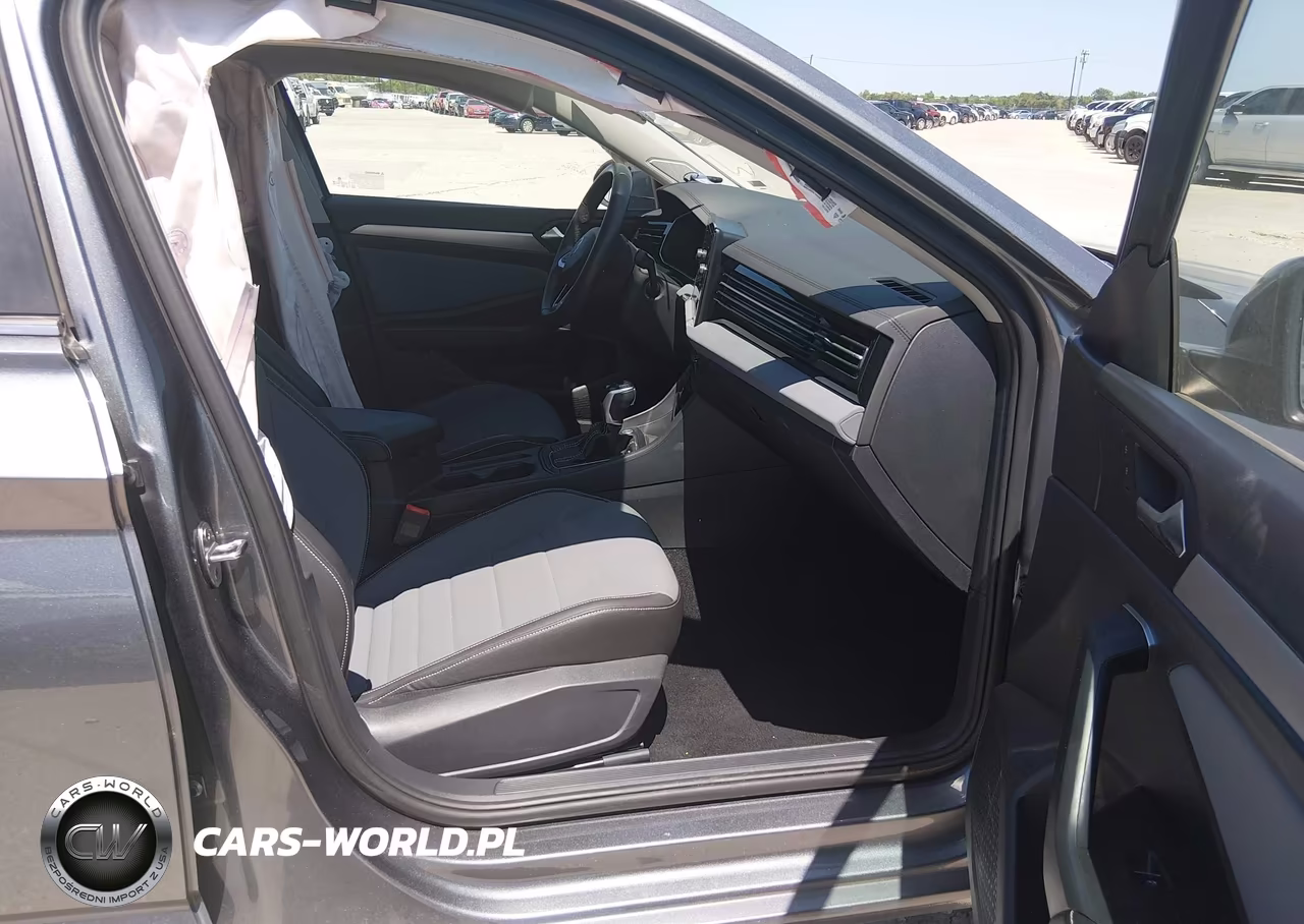 2025 Volkswagen Jetta 1.5T Se VIN:3VWEX7BU0SM021826 - 5