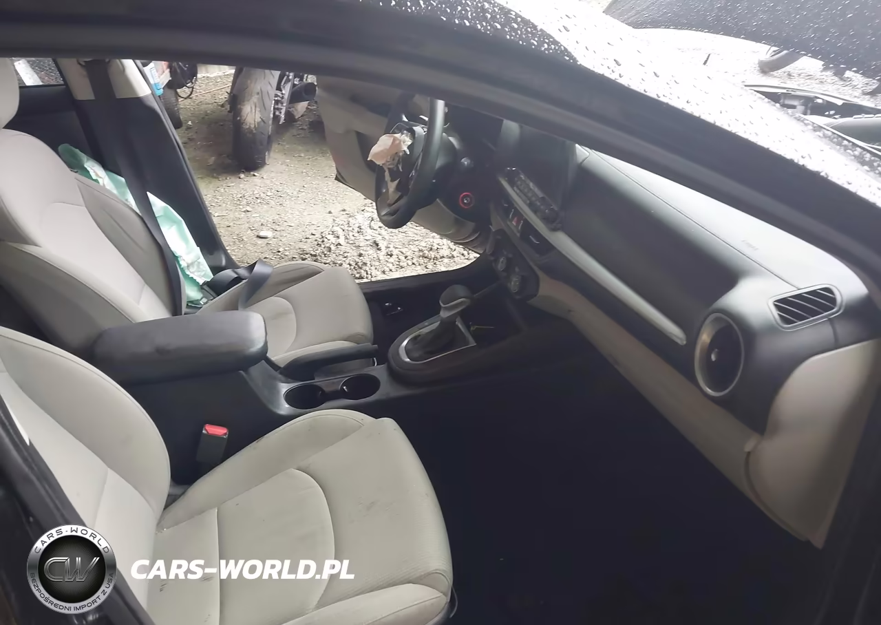 2021 Kia Forte Lxs VIN:3KPF24AD0ME373162 - 5