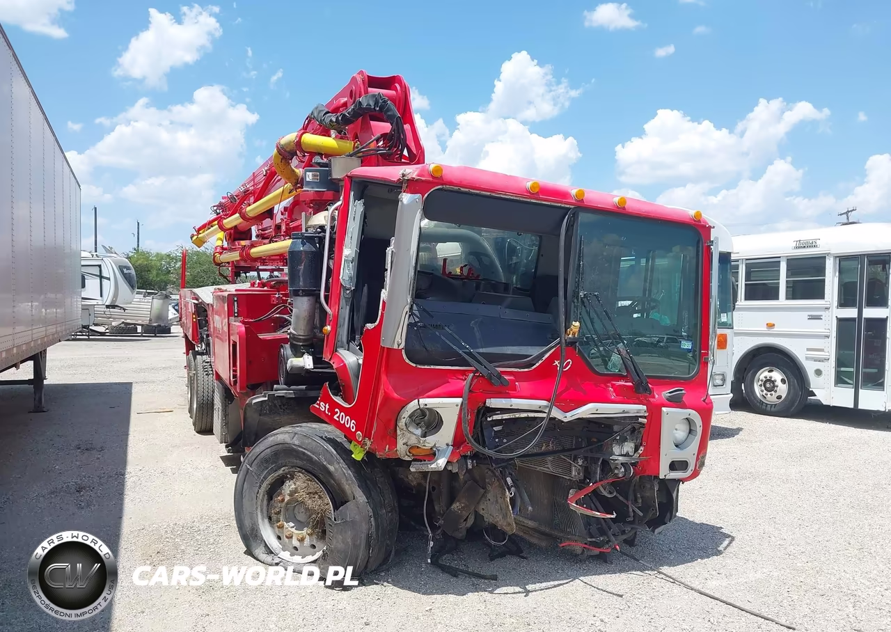 2022 Mack Terrapro – zdjęcie 1 z 14