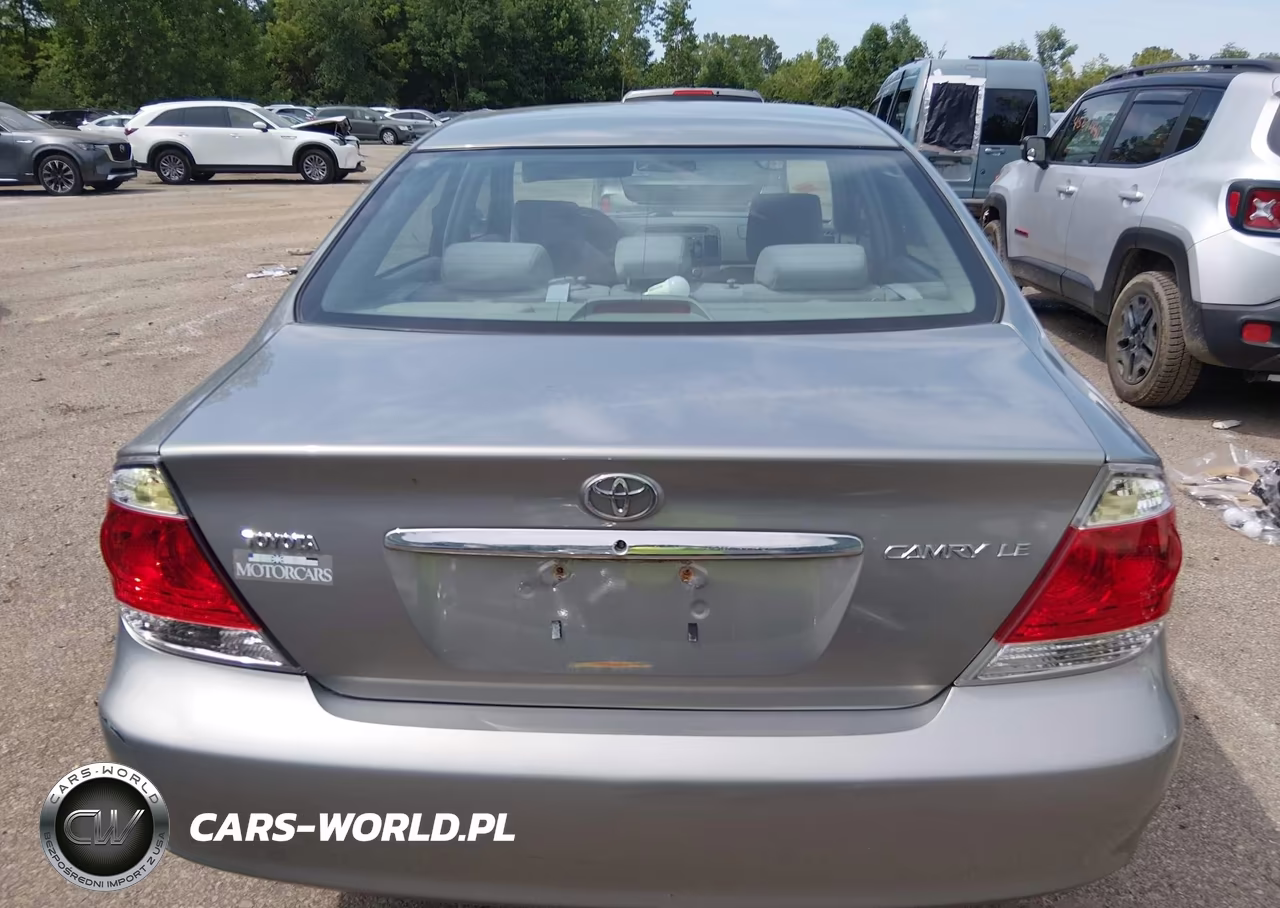 2006 Toyota Camry Le VIN:4T1BE32K76U676646 - 16