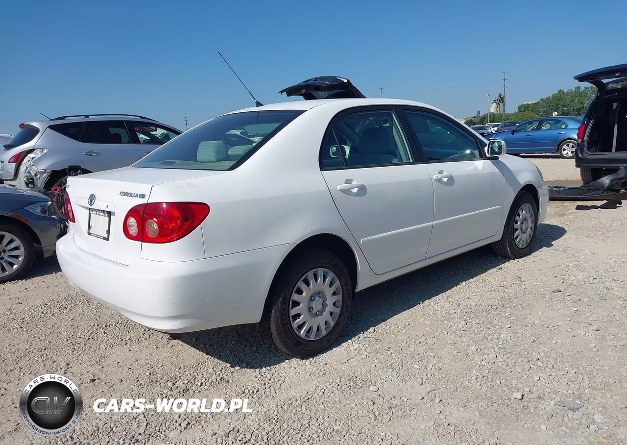 2007 Toyota Corolla Le VIN:JTDBR32EX70116583 - 4