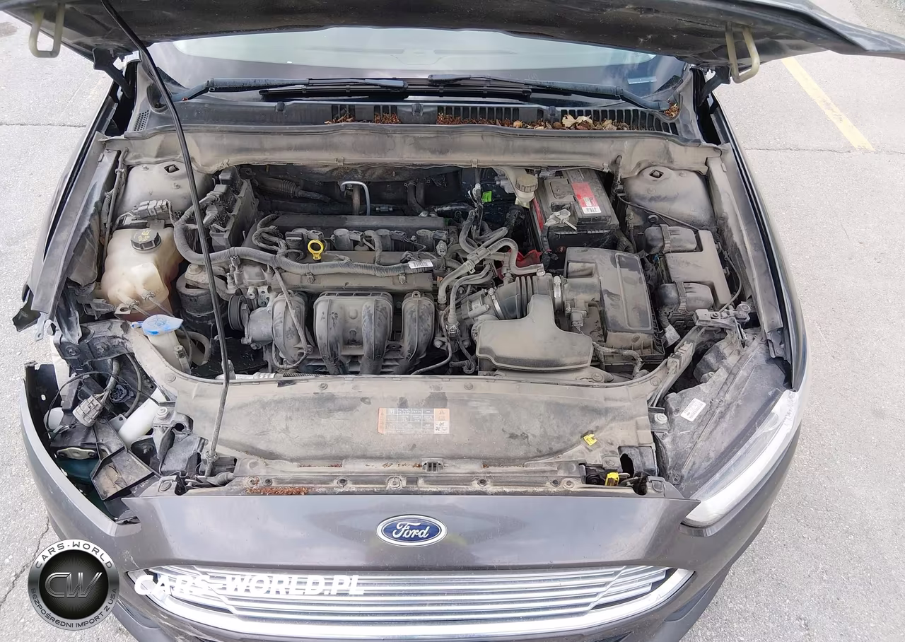 2016 Ford Fusion S VIN:3FA6P0G79GR332950 - 10