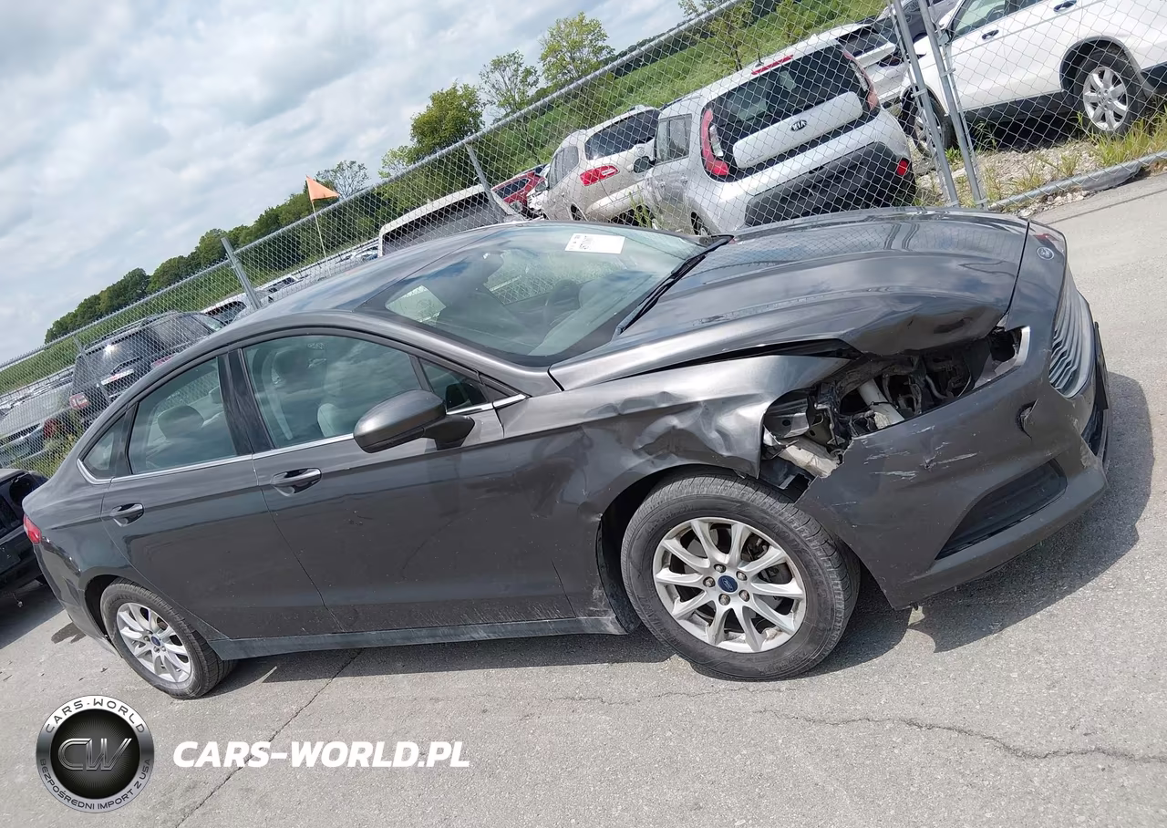 2016 Ford Fusion S VIN:3FA6P0G79GR332950 - 14